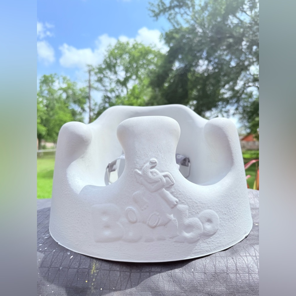 Bumbo baby infant soft floor booster seat